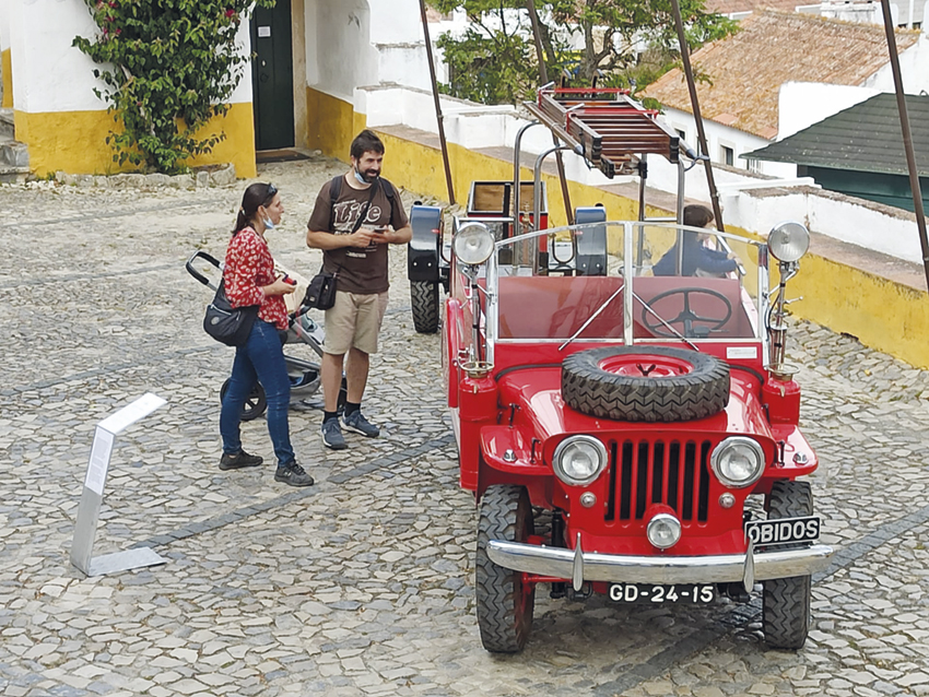 Bombeiros de Óbidos têm nova viatura