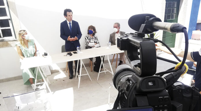 Biblioteca Municipal de Óbidos instala-se na Casa José Saramago