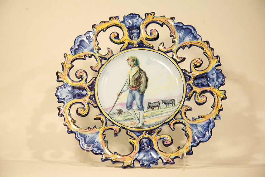 Vestal, uma  das fábricas  de faiança  de Alcobaça