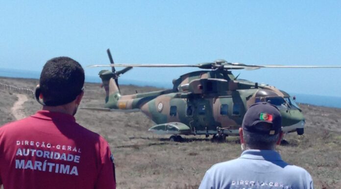 Mulher resgatada de barco ao largo das Berlengas