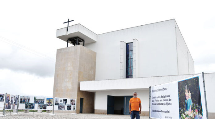 Imagens de grande formato retratam festa das Gaeiras