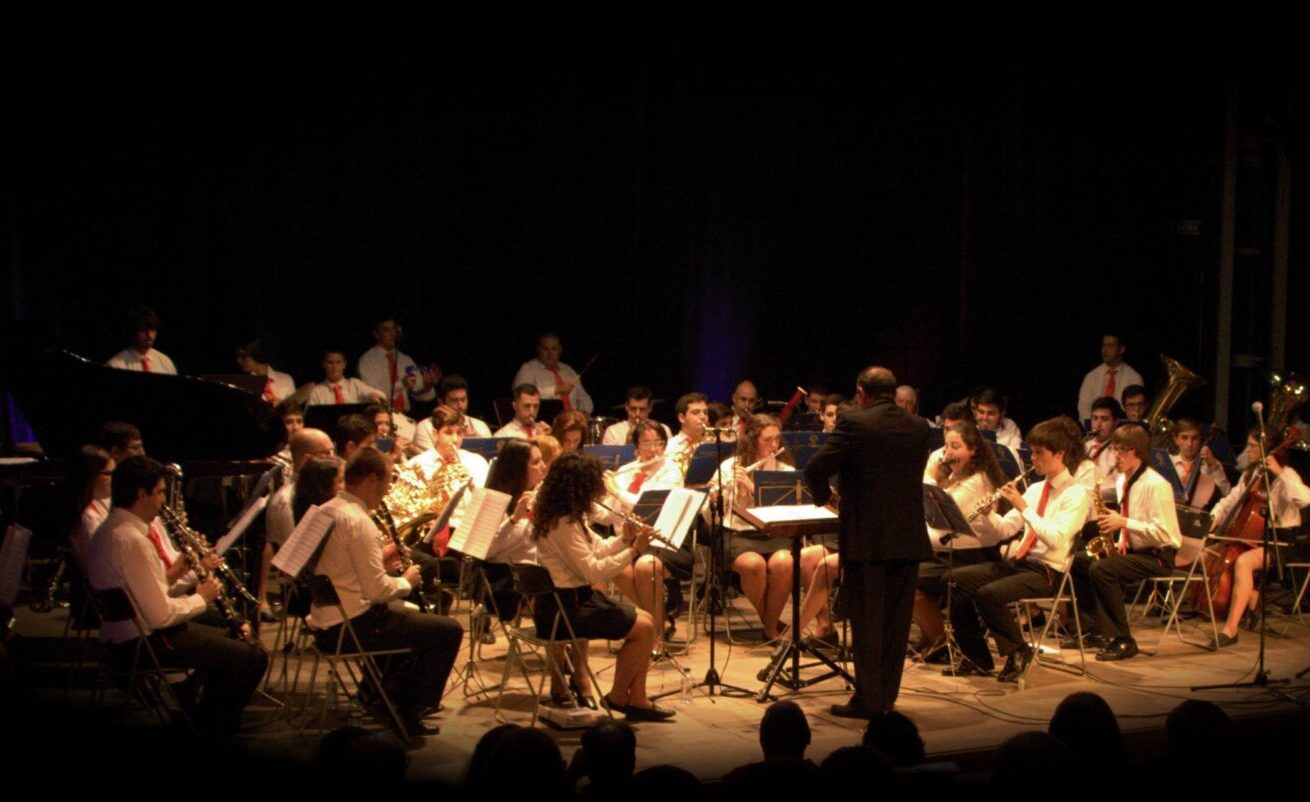 Abertas vagas para escola filarmónica da A-da-Gorda