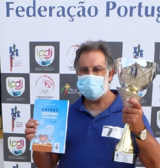 Xadrez: José Cavadas garante título nacional