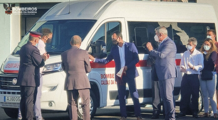 Bombeiros das Caldas ganham nova ambulância