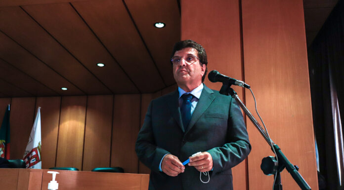 Vitor Marques já tomou posse como presidente da Câmara das Caldas