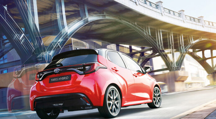 Conduzimos o Carro Europeu do Ano 2021, o Toyota Yaris Hybrid
