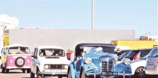 Passeio de automóveis clássicos é rampa para criação de clube