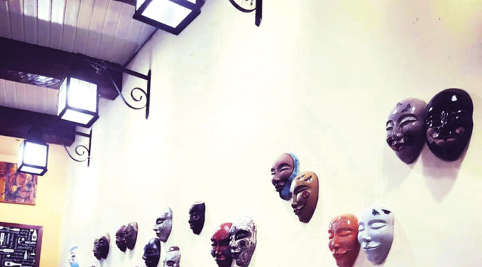 Cerâmica: Paula Violante expõe os seus trabalhos na Casa Antero