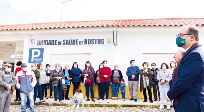 População dos Rostos protesta contra encerramento da Unidade de Saúde
