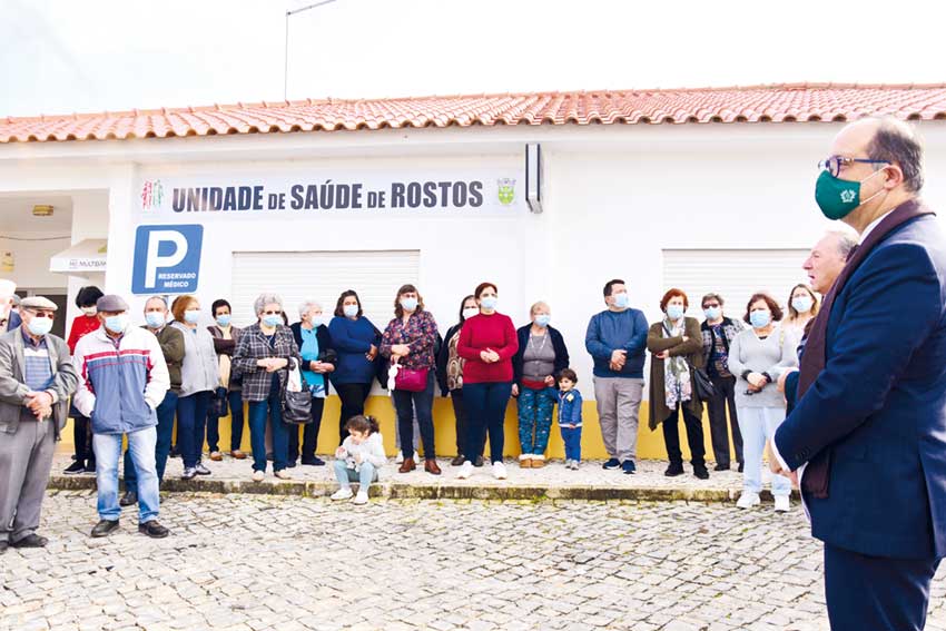 População dos Rostos protesta contra encerramento da Unidade de Saúde