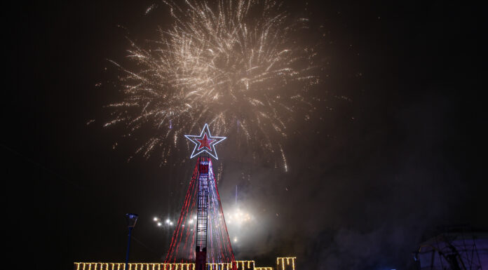 Nas Caldas da Rainha já brilham as luzes de Natal