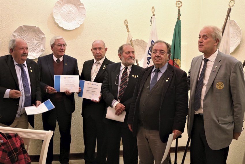 Governador do distrito rotário visitou Caldas