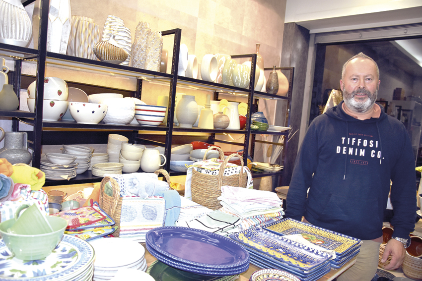 Abriu nova loja de cerâmica no centro da cidade das Caldas