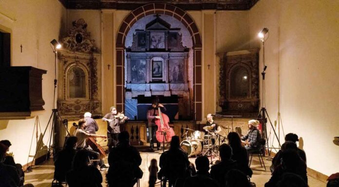 Grémio trouxe músicos para gravar nas Caldas da Rainha