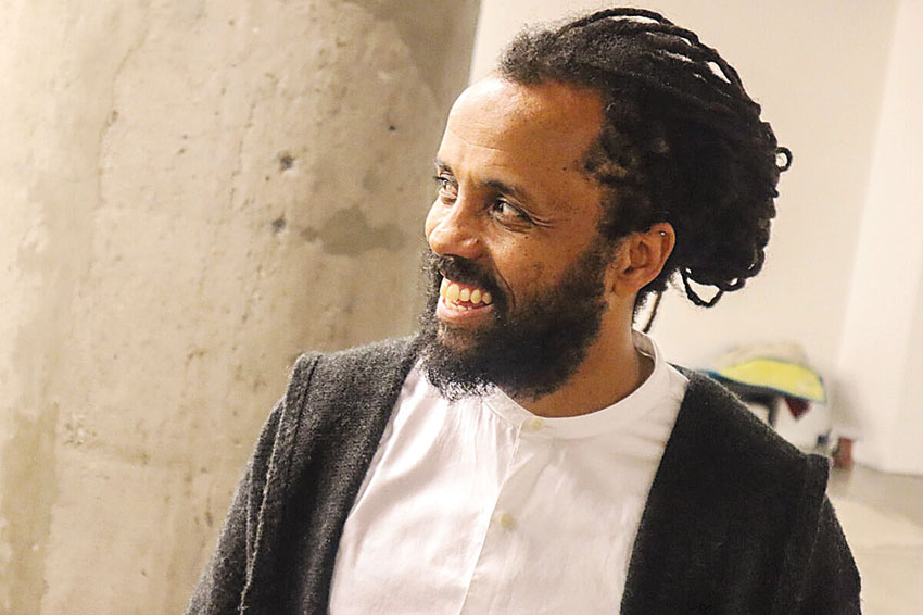 Carlos Bunga vai expôr em Espanha