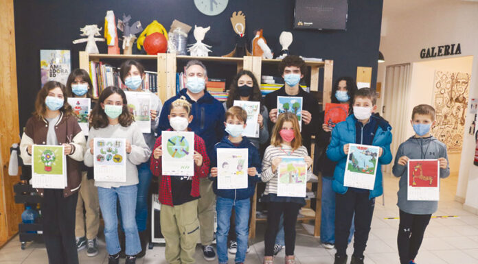 Jovens elaboram calendário oferecido pela Gazeta