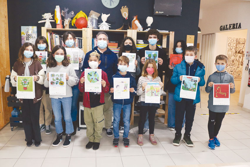 Jovens elaboram calendário oferecido pela Gazeta