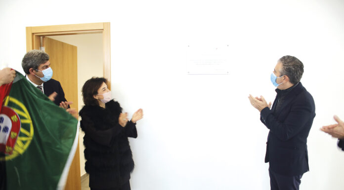 Ministra “apadrinha” investimento no regadio da Cela