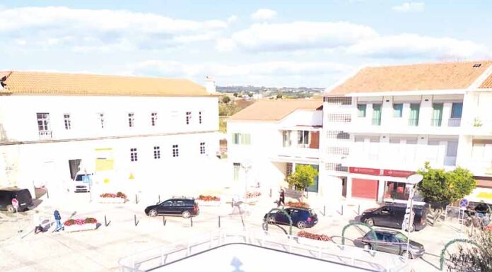 Bombarral aposta em pista de gelo na animação de Natal