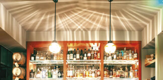 Bar de empresário local está no top 100 do mundo