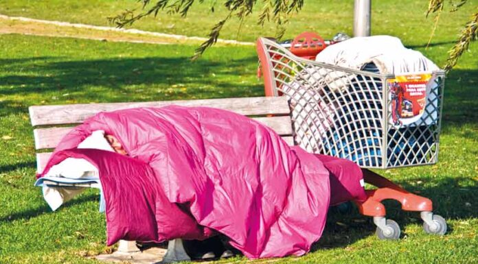 Pessoas em situação de sem abrigo são prioridade para o município