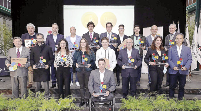 Ciclismo: João Almeida recebe prémio de atleta do ano do CNID