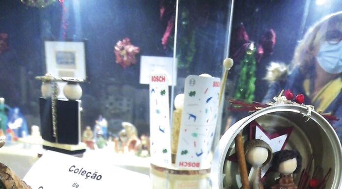 Centenas de presépios exibidos na Casa do Povo de Alfeizerão