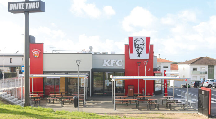 O frango frito do Kentucky já chegou às Caldas da Rainha