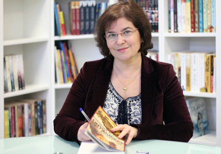 Distinção: Livro de Isabel Ricardo distinguido com prémio internacional