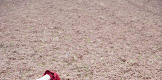 Bailarina mexicana assina performance em Cortém