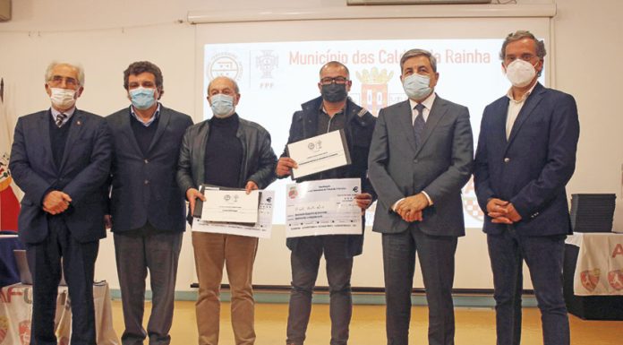 Clubes recebem placa que atesta qualidade