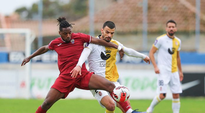 Futebol: João Sousa volta a ganhar ao Caldas