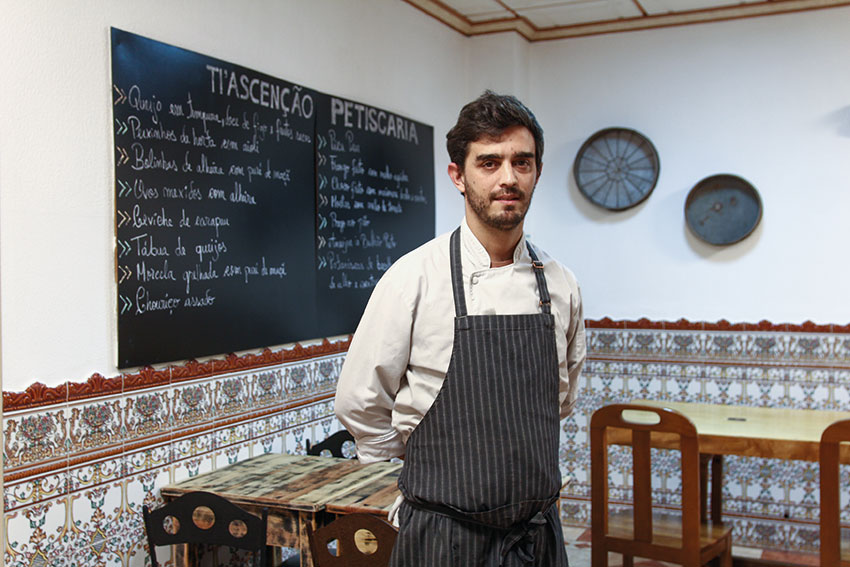O Restaurante Ti’Ascenção, na Fanadia, já tem uma Petiscaria