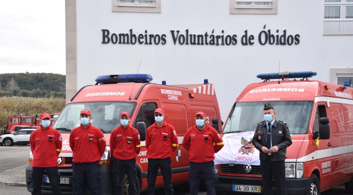 Bombeiros de Óbidos partiram com ambulâncias para a fronteira da Ucrânia