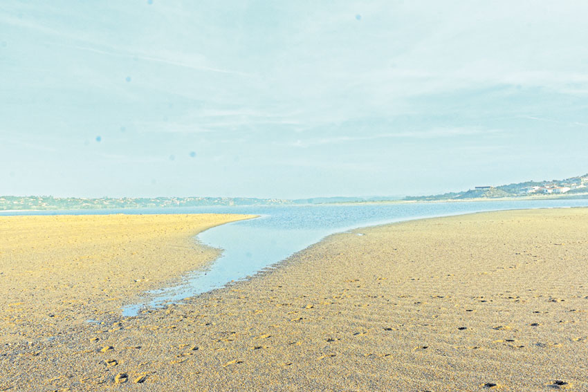 Lagoa de Óbidos novamente sem ligação ao mar