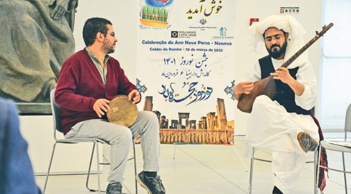 Ano Novo Persa assinalado no Centro de Artes com música e caligrafia