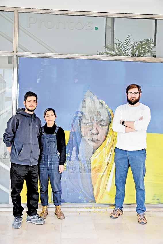 Arte urbana capta atenção para refugiados da Ucrânia