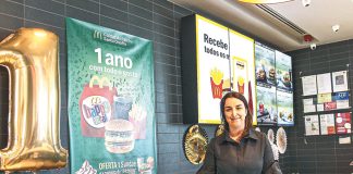 McDonald’s de Santo Onofre assinalou aniversário com música ao vivo