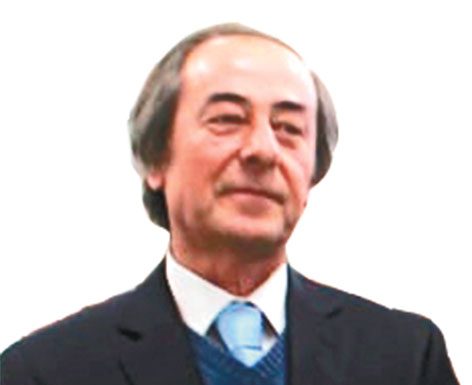 Alcobaça: Professor João Raposeira recebe voto de louvor público