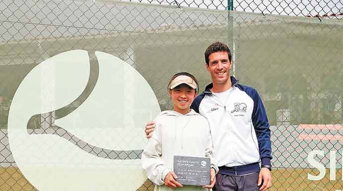Ténis: Patrícia Gui soma vitória em singulares