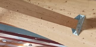 Atletismo: Sofia Quintino regista 8º lugar em Sub-18