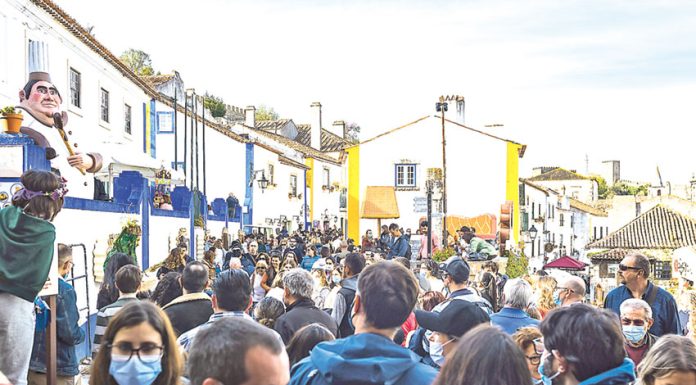 80 mil pessoas comemoraram os 20 anos de Chocolate na vila de Óbidos