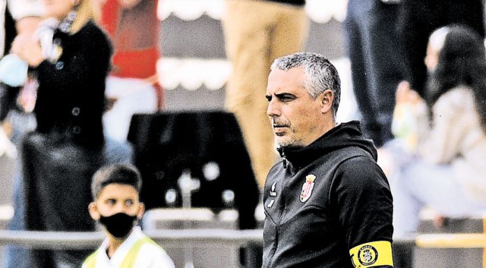 José Vala avança para a sétima época no comando técnico do Caldas