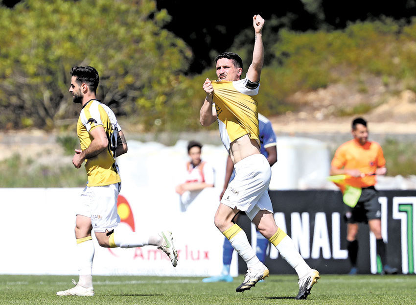 Militão dá manutenção ao Caldas