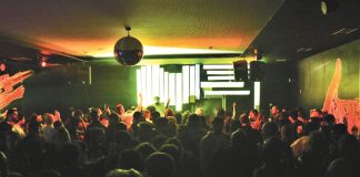 Stereossauro, Ride e Holly deram espetáculo em noite cheia no Spacy