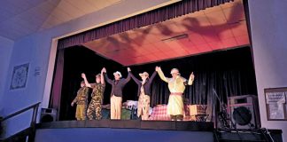 Teatro: Animais de Palco exibem peça “Há guerra na Amoreira!?”