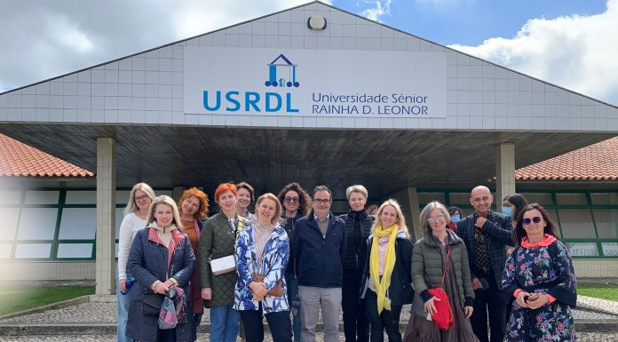 Universidade Sénior Rainha D. Leonor recebe comitiva da Letónia