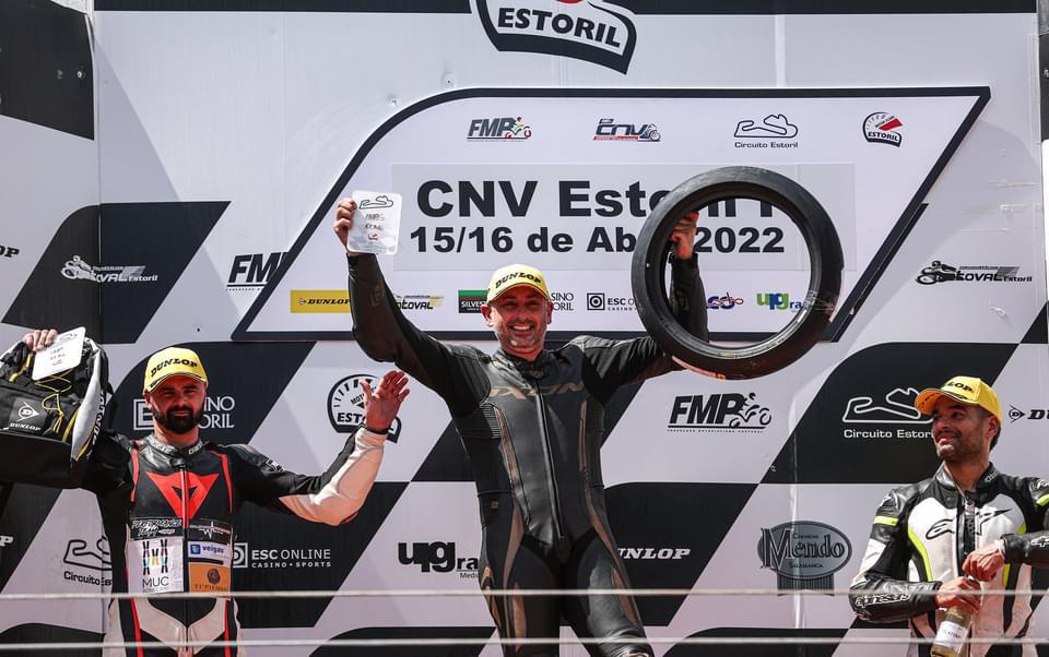Motociclismo: João Rego garante duplo pódio no Estoril