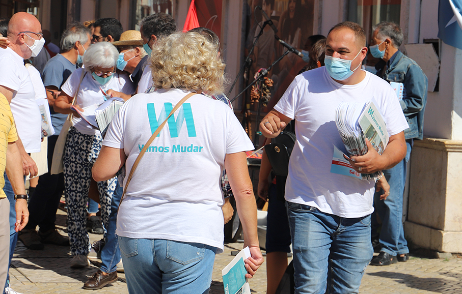 Vamos Mudar constitui-se como associação