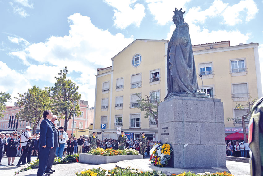 1--HomenagemRainha15Maio2022(1)